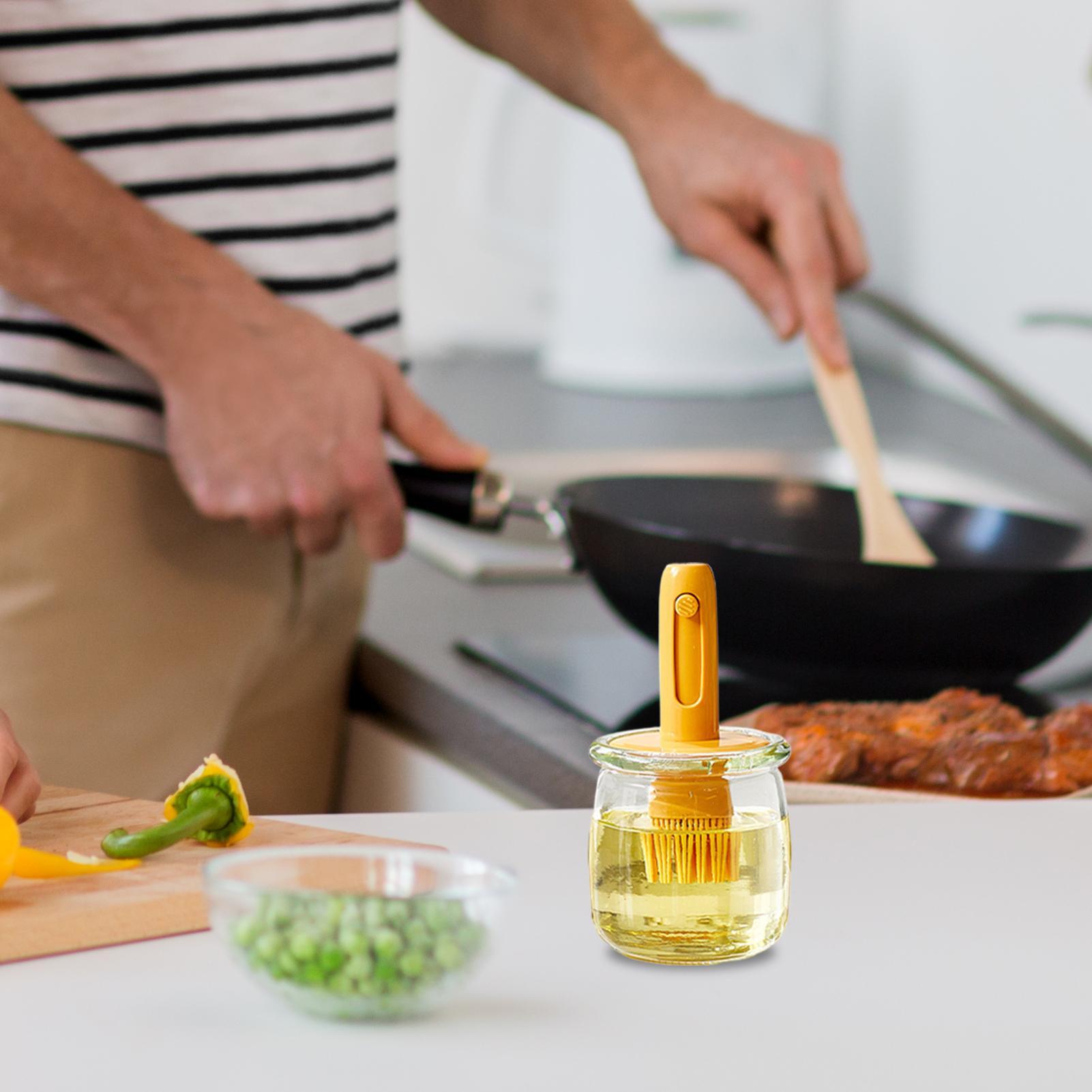 Oil Dispenser For Kitchen Ligh - Kitchen Gadgets Dispenser Brush Holder 评论和价格