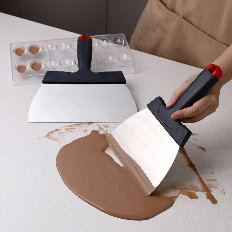 Stainless Steel Dough Scraper  - Kitchen Gadgets That Make Life Easier 评论和价格